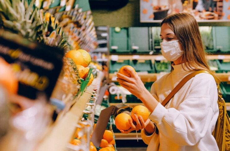 Zakupy, sklep, maseczka