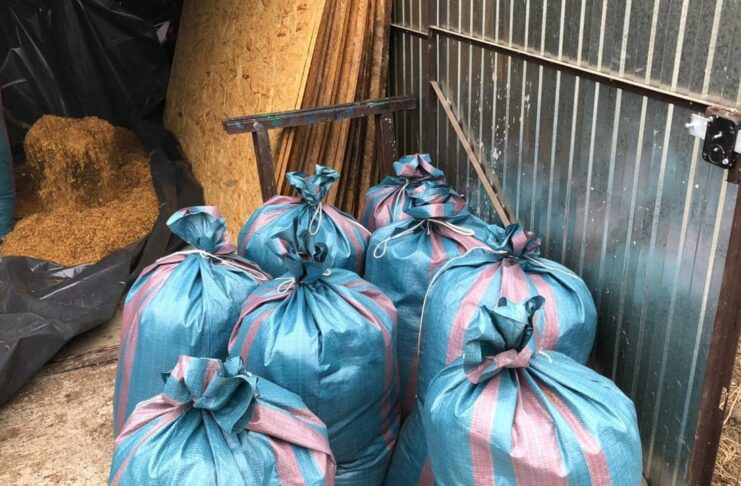 Nielegalne papierosy i tytoń o wartości 1,25 miliona złotych. Straż Graniczna zatrzymała 46-letniego Lubuszanina