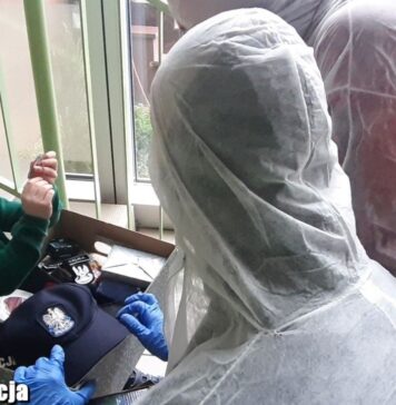 "Pokażcie mi proszę jak wygląda Policja". Policjanci spełnili marzenia 7-letniego Andrzejka