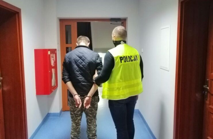 Włamał się do myjni. Zniszczył 3 automaty, ukradł 20 zł a grozi mu 10 lat więzienia