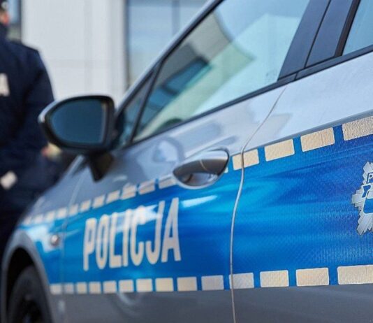 Policyjny radiowóz