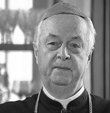 Biskup Adam Dyczkowski