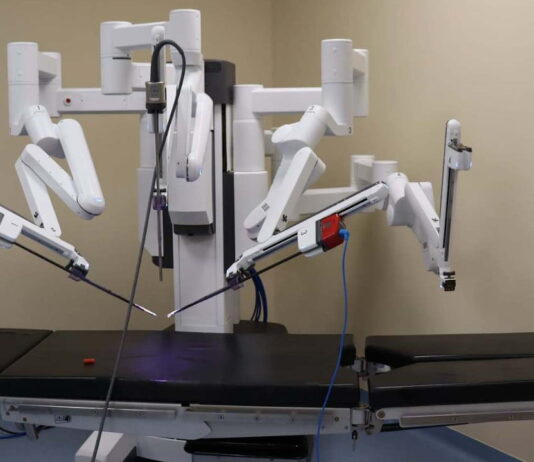 Robot chirurgiczny Da Vinci