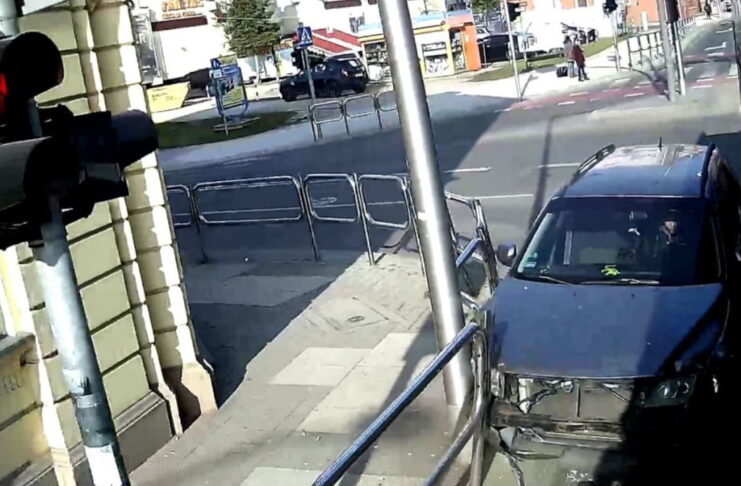 Kolizja autobusu w Zielonej Górze