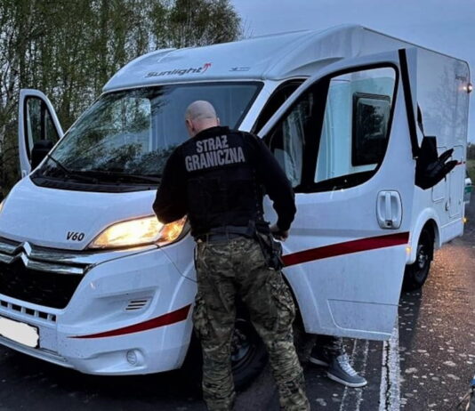 Pościg za kamperem w Świecku. Auto za 230 tys. złotych skradziono w Niemczech Pościg za kamperem w Świecku