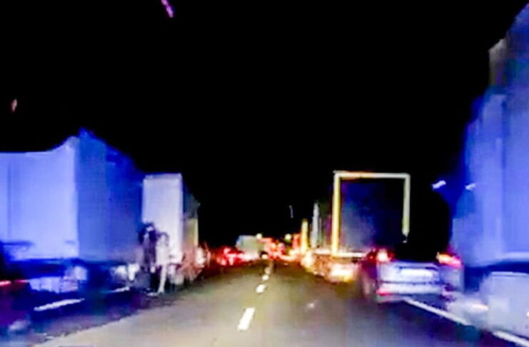 Wzorowy korytarz życia na autostradzie A2 Korytarz życia na autostradzie A2