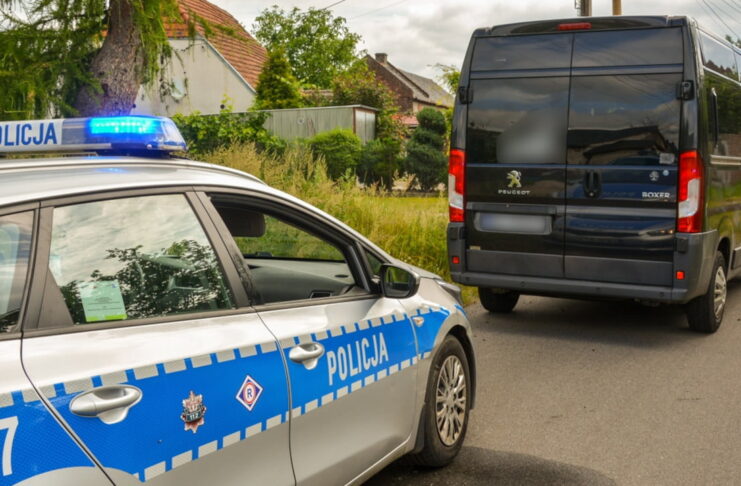 Skradziony na terenie Niemiec Peugeot zatrzymany po pościgu w Radnicy