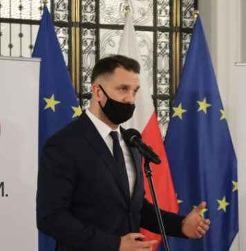 Łukasz Mejza ogłasza powstanie stowarzyszenia Centrum
