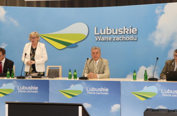 Pilotażowy Program Przeciwdziałania Niedoborowi Wody Program Przeciwdziałania Niedoborowi Wody