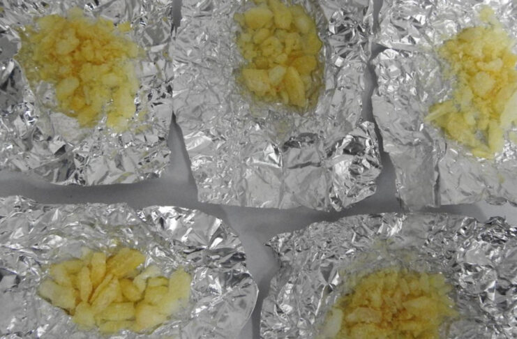 Narkotyki w bagażniku, diler zatrzymany. Grozi mu 10 lat Metamfetamina