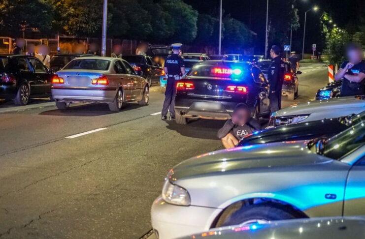 Nielegalne wyścigi samochodowe w Słubicach