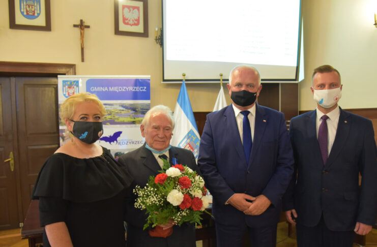 Jan Plebanek uhonorowany Medalem Stulecia Odzyskanej Niepodległości Jan Plebanek uhonorowany Medalem Stulecia Odzyskanej Niepodległości