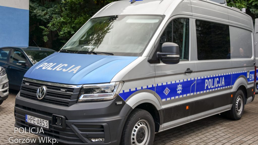 Gorzowska policja ma nowy radiowóz do obsługi wypadków drogowych