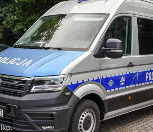 Ambulans Pogotowia Ruchu Drogowego dla Policji