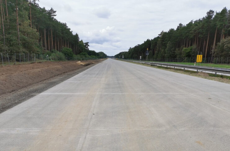 Budowa południowej nitki autostrady A18