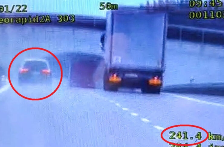 Niemiec, który pędził 241 km/h poznał nowy taryfikator mandatów. Dostał 2,5 tys. zł 2,5 tysiąca złotych mandatu, Niemiec zatrzymany na A2