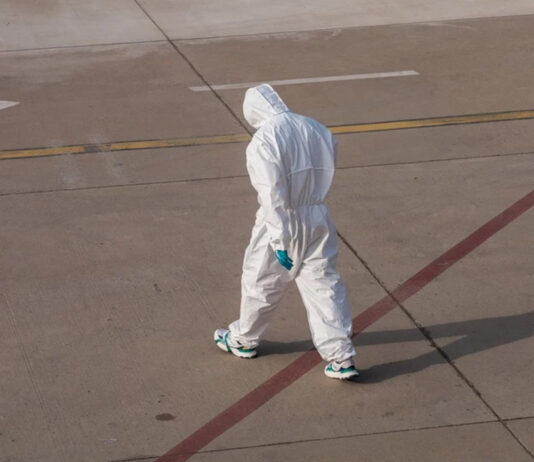 Omikron atakuje. Lubuskie szpitale szykują się do walki Covid-19, koronawirus. Personel medyczny