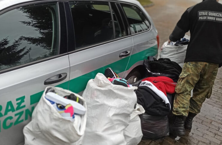 Podróbki zabezpieczone na bazarze w Łęknicy