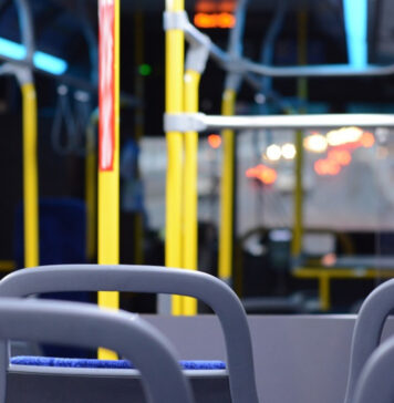 Autobus komunikacji miejskiej