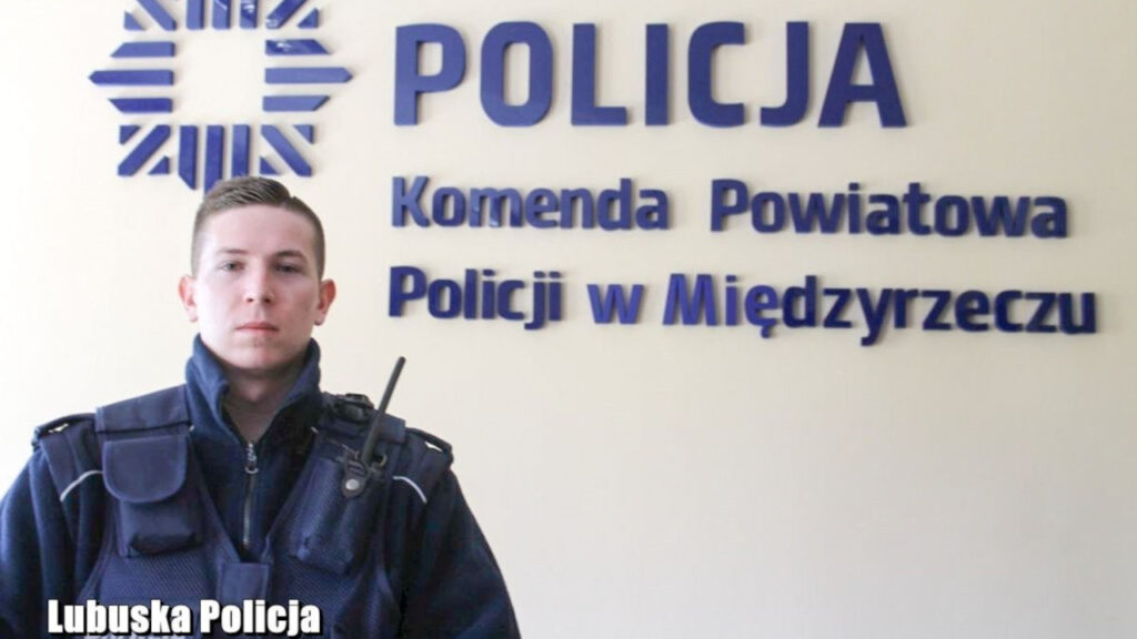 Trzemeszno. Policjant z Międzyrzecza, sierżant sztabowy Michał Ostaszewski, w drodze do pracy zatrzymał pijanego kierowcę