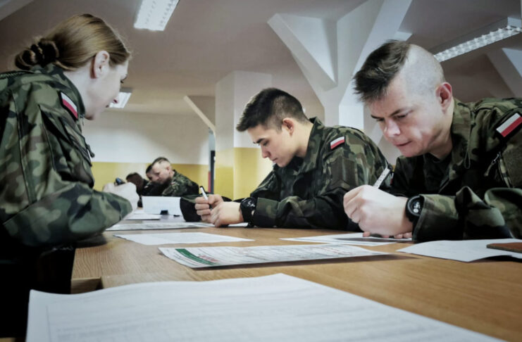 WOT: Ponad 100 ochotników zasili szeregi wielkopolskiej „Dwunastki” Kandydaci do służby w WOT