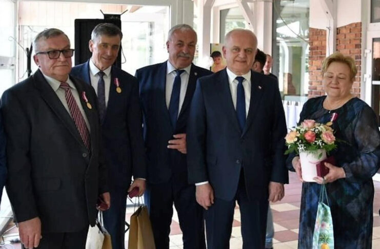 Uroczysta sesja Rady Gminy Krzeszyce z udziałem wojewody Wojewoda Władysław Dajczak na sesji Rady Gminy Krzeszyce