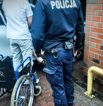 Policyjna eskorta po życie. „Mama chyba ma zawał, pomóżcie nam się dostać do szpitala” Policyjna eskorta