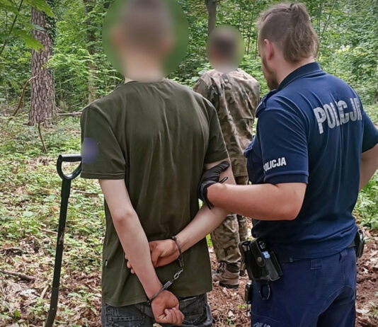 Złodziej z Dobiegniewa zatrzymany, to 17-latek. Łupy zakopywał w lesie Złodziej z Dobiegniewa zatrzymany, to 17-latek. Łupy zakopywał w lesie