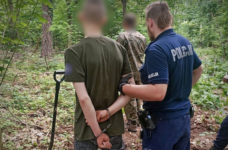 Złodziej z Dobiegniewa zatrzymany, to 17-latek. Łupy zakopywał w lesie