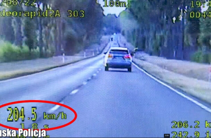 204 km/h na krajówce. Pirat drogowy dostał 2500 zł mandatu i 10 punktów karnych Pomiar prędkości