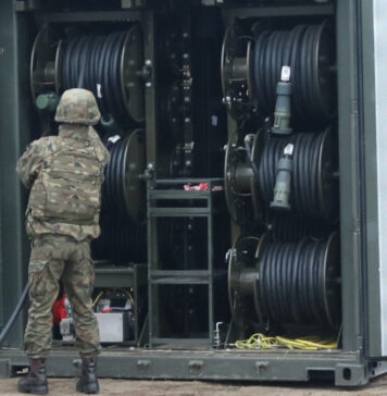 Przytoczna: Wojsko ćwiczyło awaryjne zasilanie miejscowości na wypadek przerwy w dostawie prądu Ćwiczenia Przyjazna Energia-22 w Przytocznej