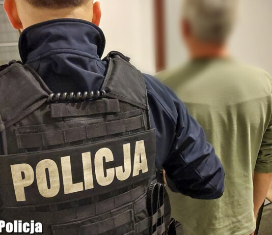 Włamanie do marketu w Świebodzinie. Policja zatrzymała 3 osoby, szajka kradła regularnie Jeden z zatrzymanych za włamanie do marketu w Świebodzinie