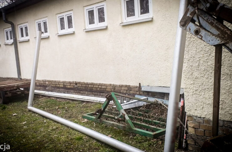 Kradzież bramki na stadionie tuż przed meczem – złodzieje złapani na gorącym uczynku Kradzież bramki na stadionie w Gorzowie Wlkp.