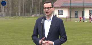Premier Mateusz Morawiecki w Lubuskiem. Odwiedził inwestycje w Sulęcinie i Pszczewie i spotkał się w wyborcami w Gorzowie
