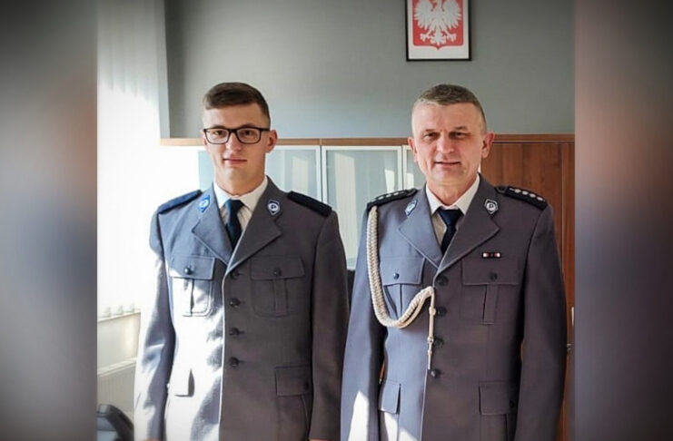 Aspirant sztabowy Andrzej Stróżyk oraz jego syn posterunkowy Mateusz Stróżyk