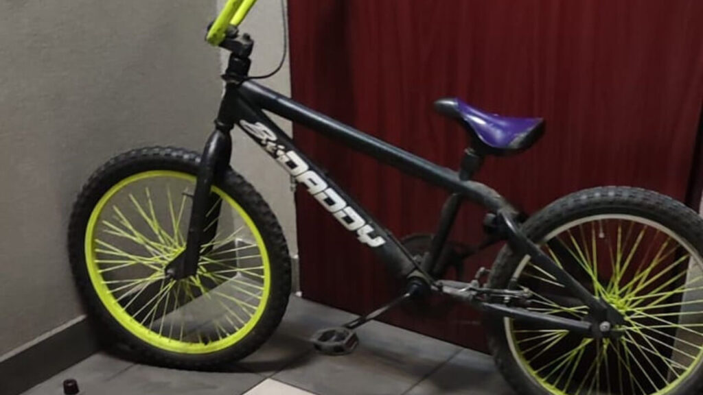 11-latek zauważył w parku swój skradziony rower - zadzwonił na 112 z prośbą o pomoc w jego odzyskaniu