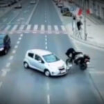 Wypadek motocykla w Zielonej Górze. Policja publikuje nagranie ku przestrodze