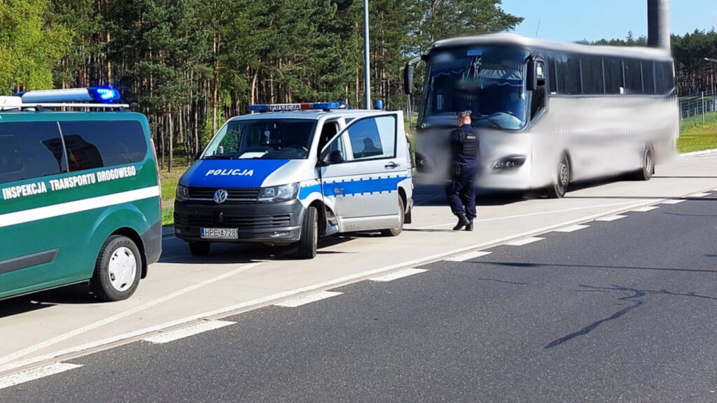 Pijany kierowca ukraińskiego autokaru zatrzymany na S3