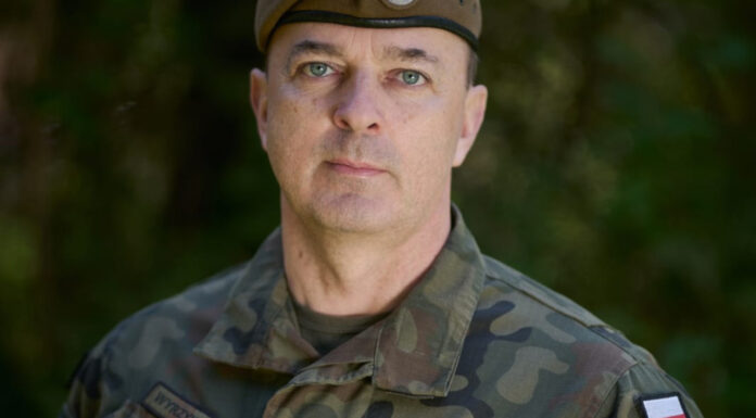 Pułkownik Dariusz Wyrzykowski nowym dowódcą 12. WBOT Pułkownik Dariusz Wyrzykowski