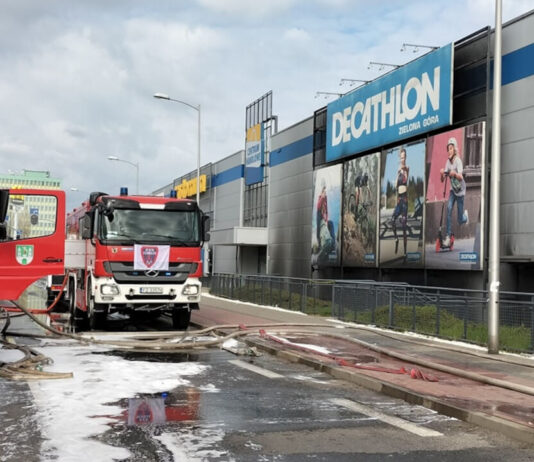 Castorama w Zielonej Górze ponownie otwarta po pożarze Castorama w Zielonej Górze ponownie otwarta po pożarze