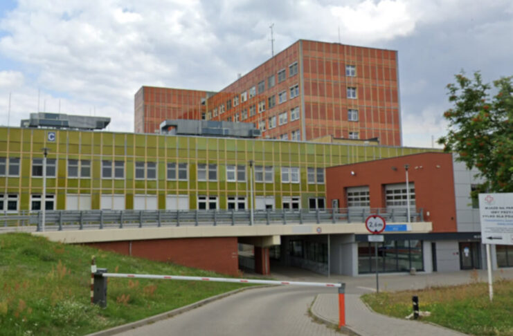 Nie żyje policjant, który postrzelił się w głowę w gorzowskiej komendzie. SE: „Prokuratura potwierdza” Wielospecjalistyczny Szpital Wojewódzki w Gorzowie Wlkp