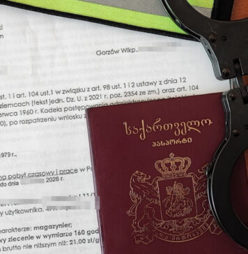 Podrobione pozwolenie na pobyt i paszport gruziński