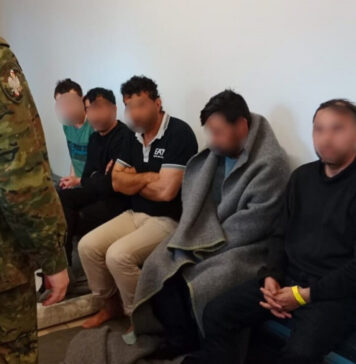 Nielegalni migranci z Afganistanu