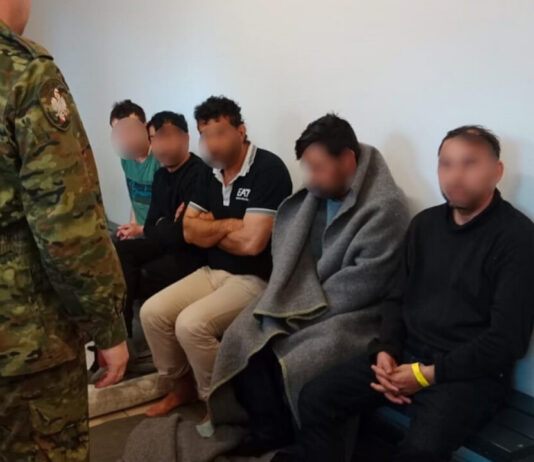 Nielegalni migranci z Afganistanu