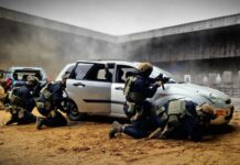 Wysokie umiejętności i zaawansowany sprzęt - szkolenie taktyczne kontrterrorystów we Włościejewkach
