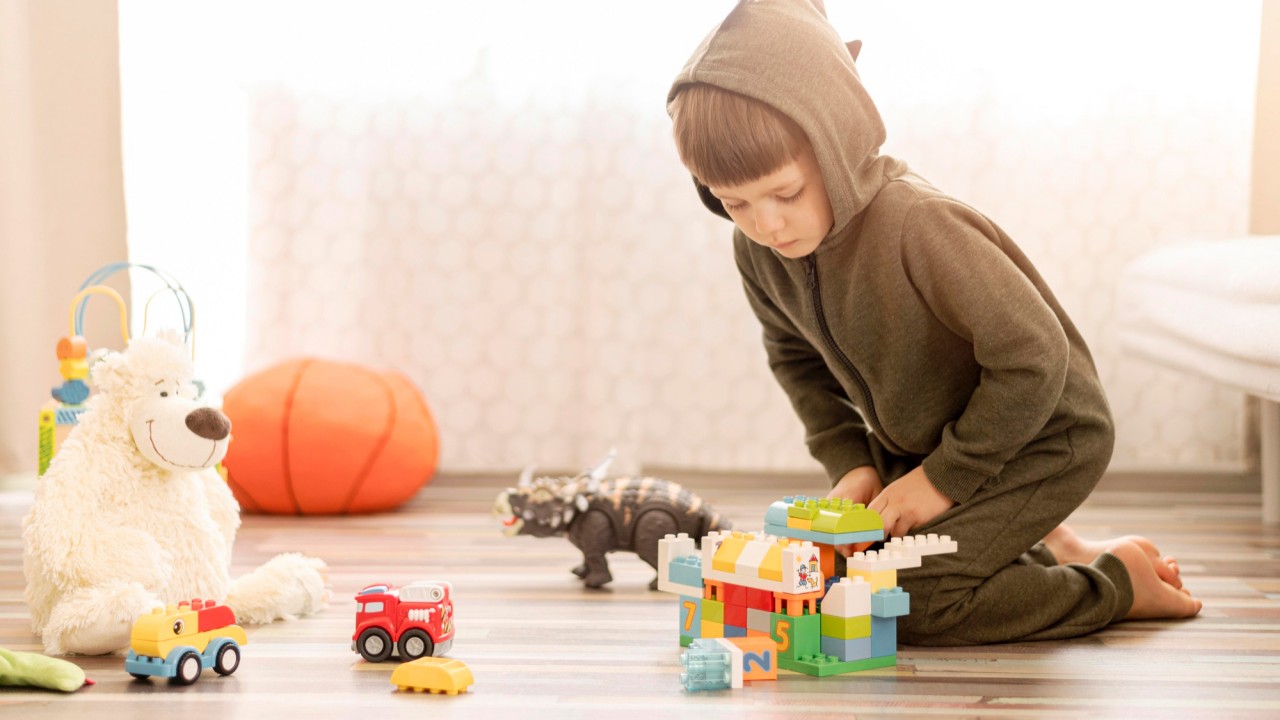 Jak mądrze kupować tanie zabawki, aby nie zagrozić bezpieczeństwu dziecka? Nasze wskazówki