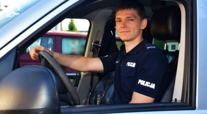 Policjanci po służbie, zatrzymali poszukiwanego oraz sprawcę kradzieży