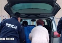 Policjanci zorganizowali zbiórkę dla pogorzelców z Biecza