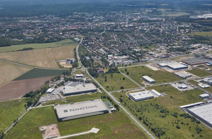 Żary: Obiekt produkcyjno-logistyczny dla Vita Group już otwarty. Deweloper już planuje rozbudowę Panattoni Park Żary Panattoni Park Żary. Obiekt produkcyjno-logistyczny dla Vita Group już otwarty