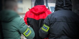 Zarzuty podwójnego zabójstwa dla nastolatków za morderstwa w Brójcach i Łagowcu